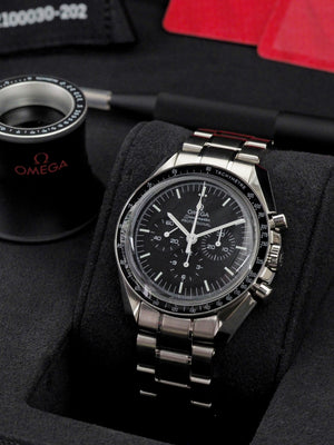 Omega Speedmaster Moonwatch Hesalite