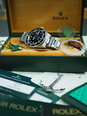 Rolex Submariner 16610 full set 2001